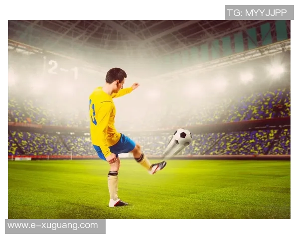 足球明星目光锁定足球宝贝展现魅力与激情的瞬间